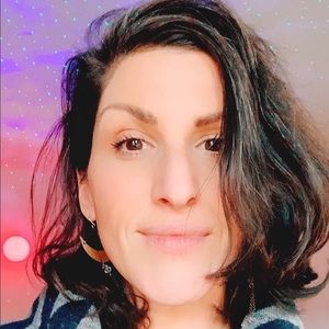 Meet your Posher, Melanie